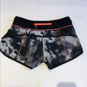 EUC Lululemon Speed Shorts 4/xs
